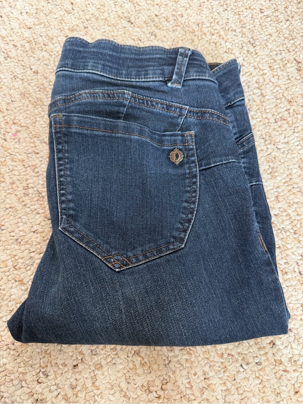 Democracy Women's Dark Indigo Skinny Jeans size 8